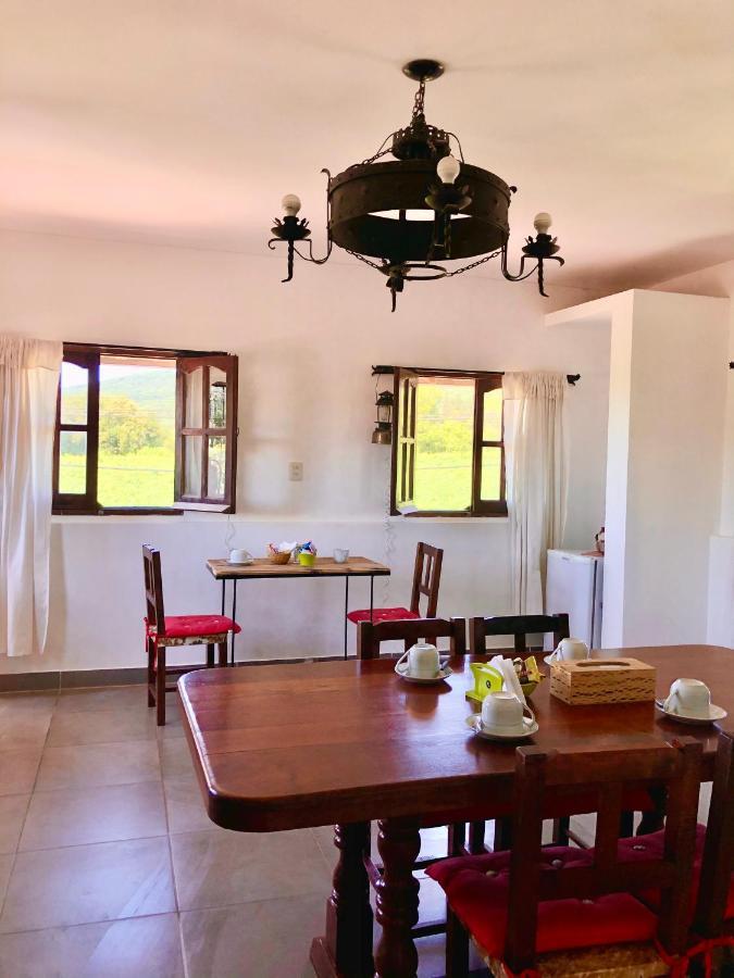 Hostal Los Faroles Chicoana Bagian luar foto