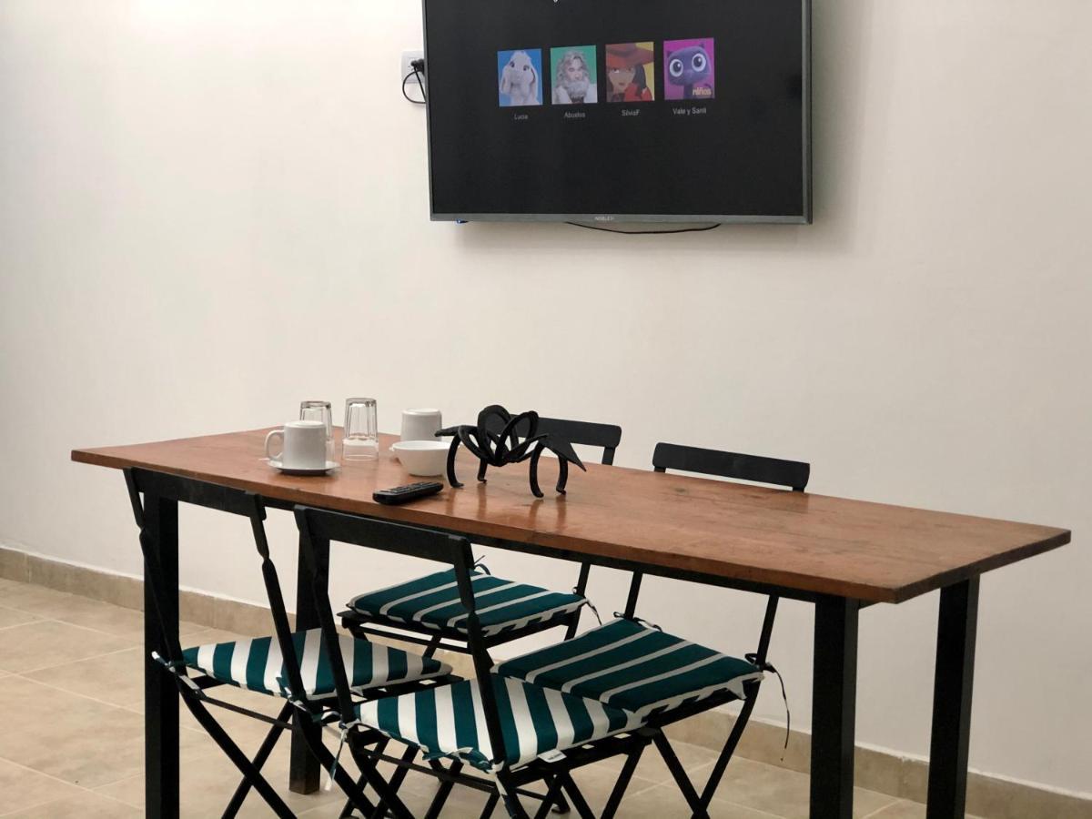 Hostal Los Faroles Chicoana Bagian luar foto