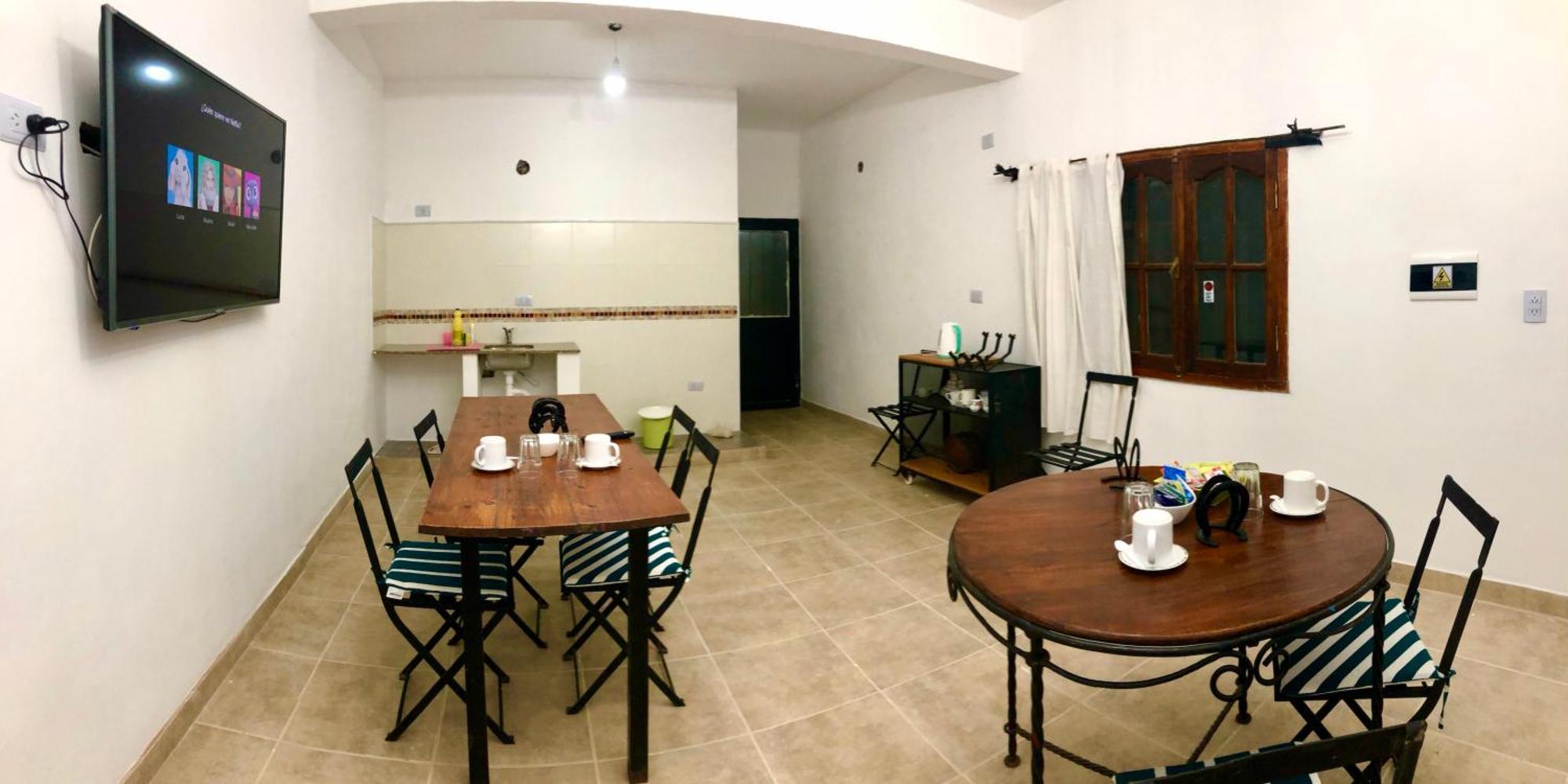 Hostal Los Faroles Chicoana Bagian luar foto