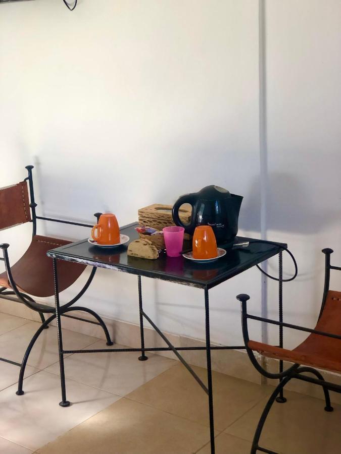 Hostal Los Faroles Chicoana Bagian luar foto