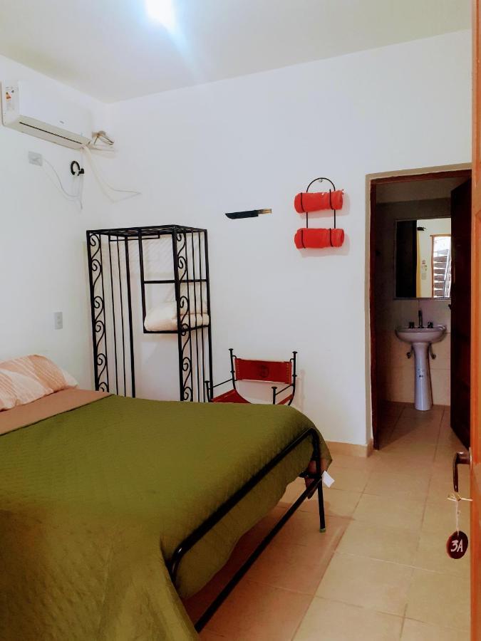 Hostal Los Faroles Chicoana Bagian luar foto