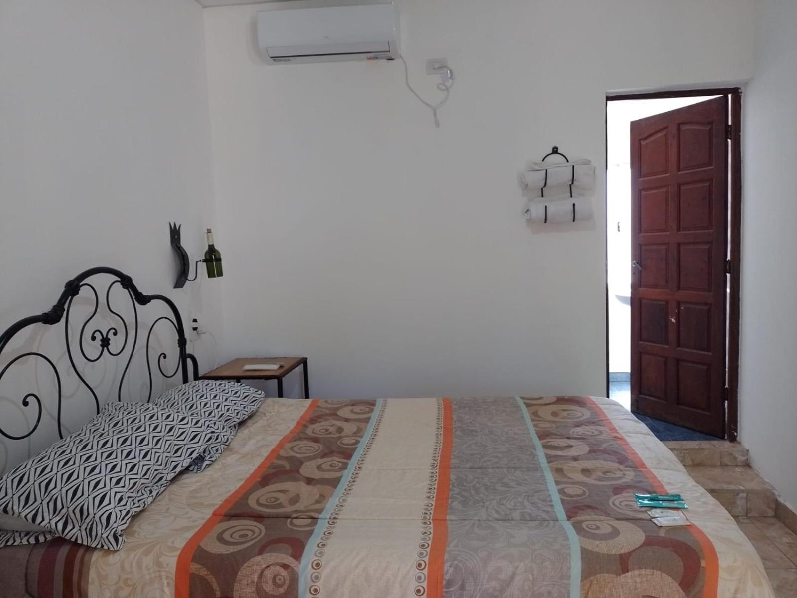 Hostal Los Faroles Chicoana Bagian luar foto