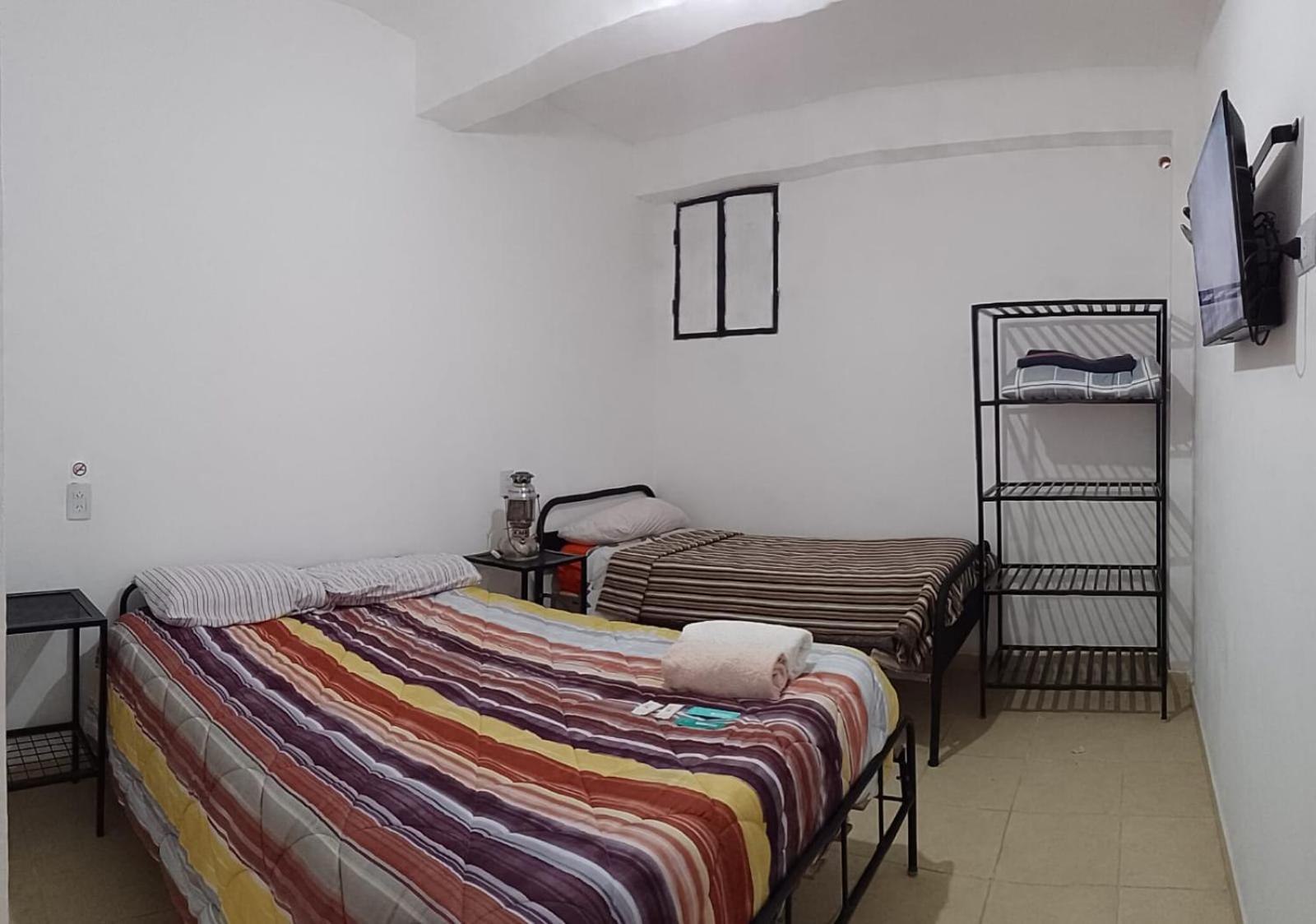 Hostal Los Faroles Chicoana Bagian luar foto