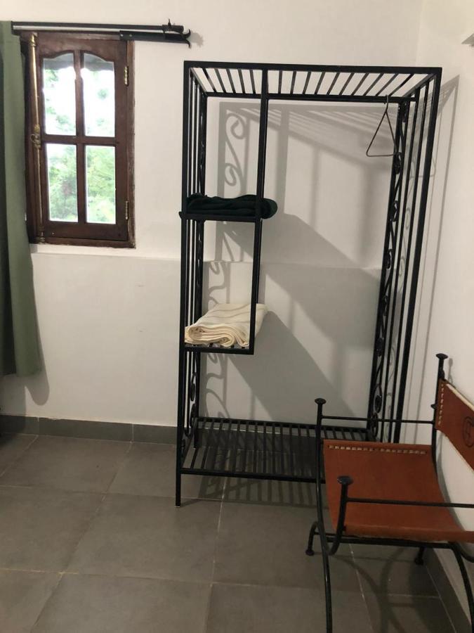 Hostal Los Faroles Chicoana Bagian luar foto