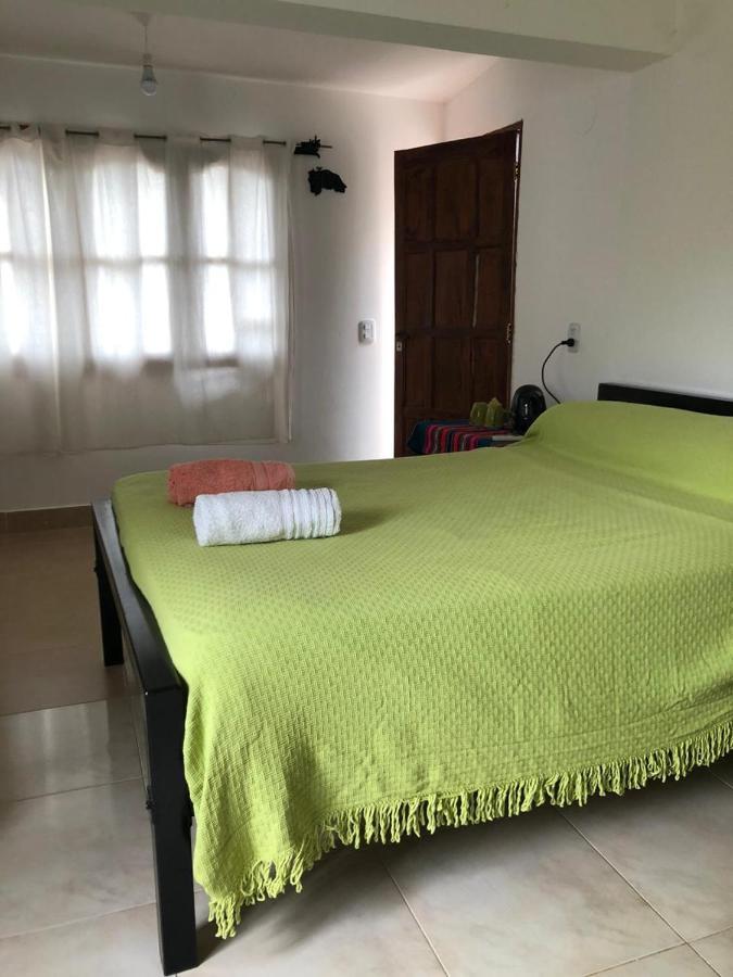 Hostal Los Faroles Chicoana Bagian luar foto